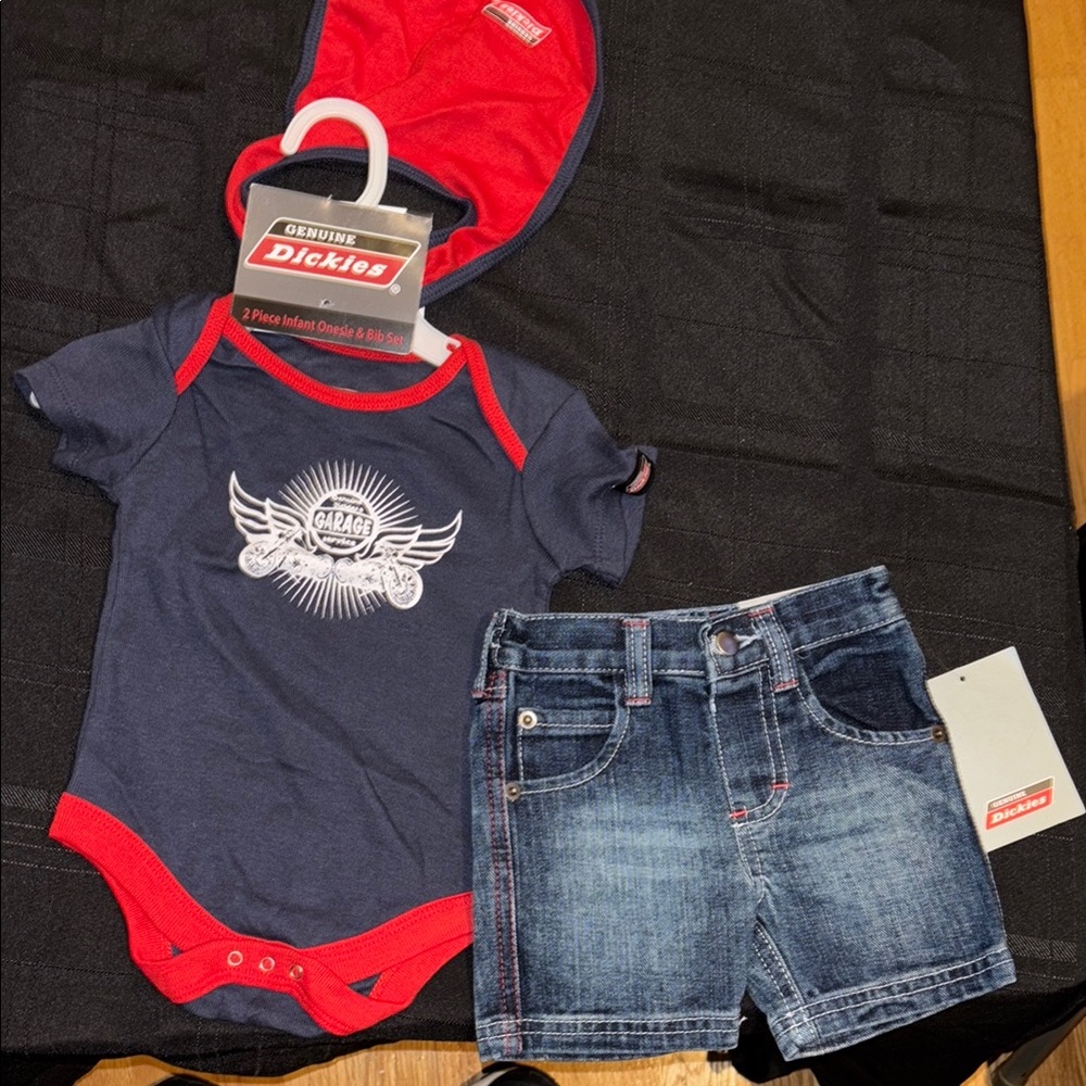 Dickies Baby Bodysuit and Denim Shorts and bib Set 3-6 months